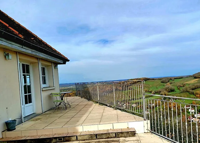 Le Petit Chateau