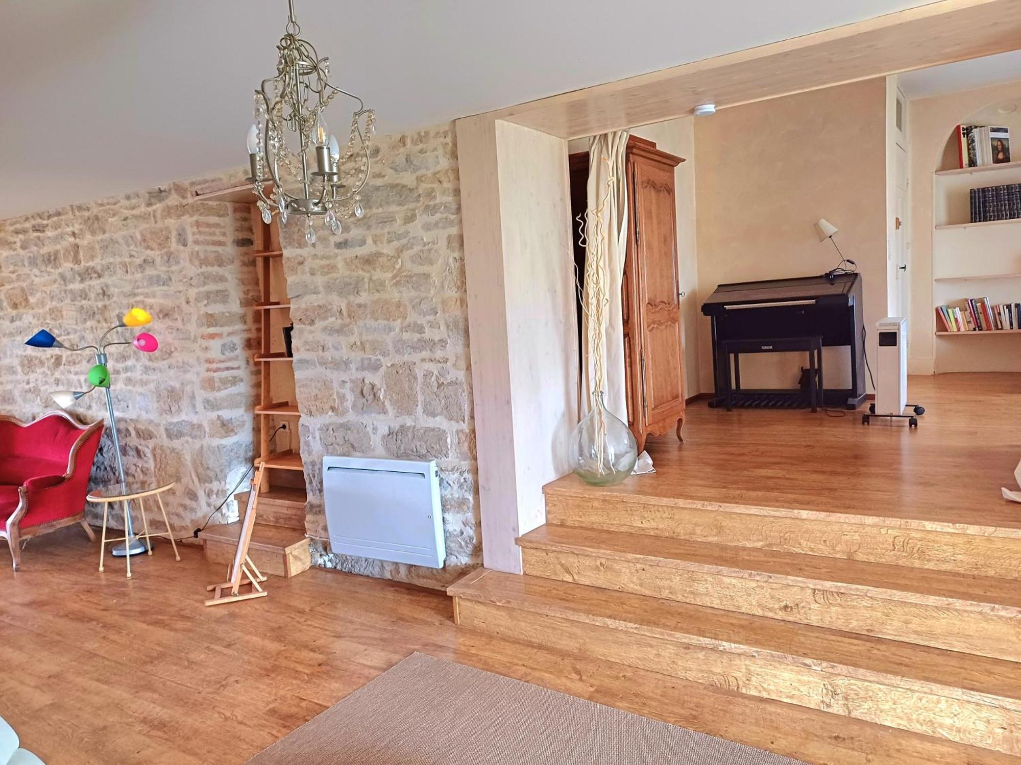 Le Petit Chateau Apartment L'Etoile (Jura)